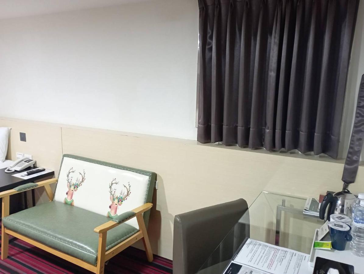 De Reve Express Hotel Τσιάγι Εξωτερικό φωτογραφία